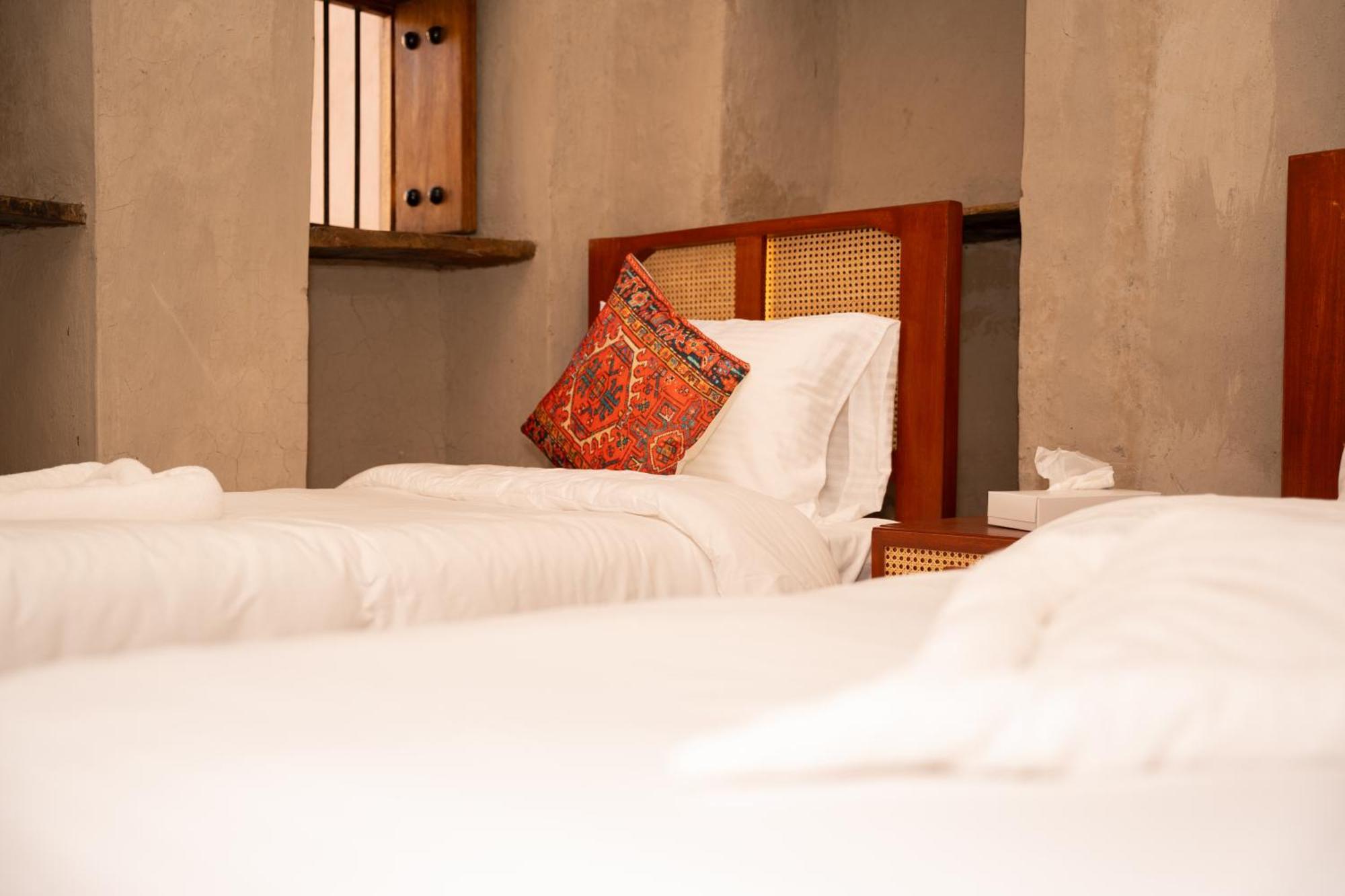 Nomad Inn Nizwa Exterior photo